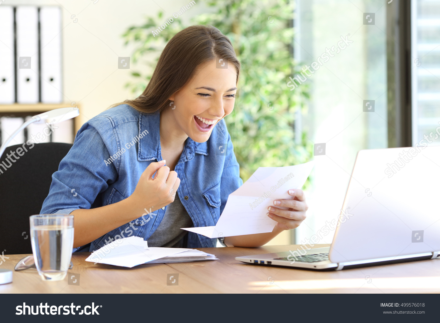 Time-Delayed Messages